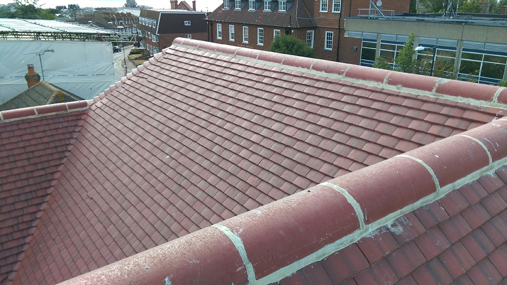 tiled roof image